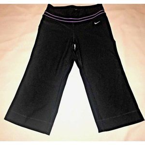 Nike Dri Fit Cropped Crop Capri Pants  Womens Size XS Black Purple